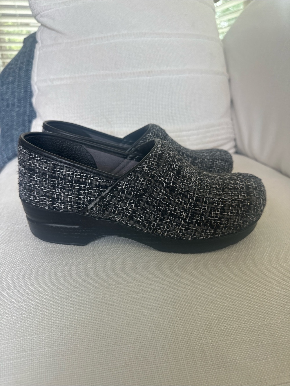 Dansko Vegan Clogs Size 40 9.5-10 Black Tweed Slip On Comfort Shoes Women’s